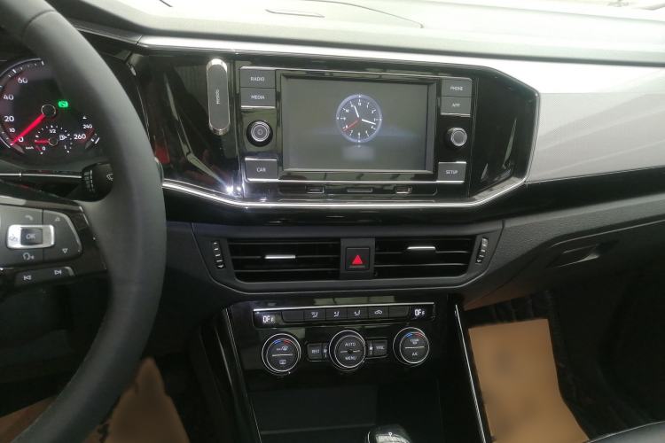 Used Volkswagen Tayron 2019 330TSI Two-Wheel-Drive Luxury Version China V Emission Standard
