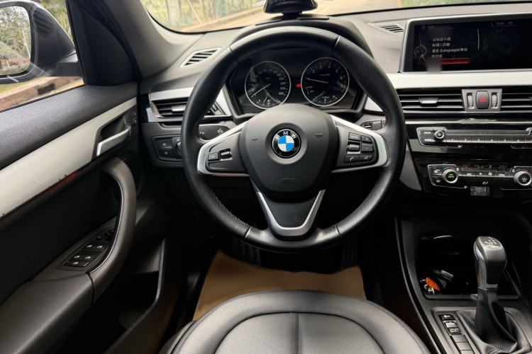 Used BMW X1 2016 sDrive18Li Fashion Model
