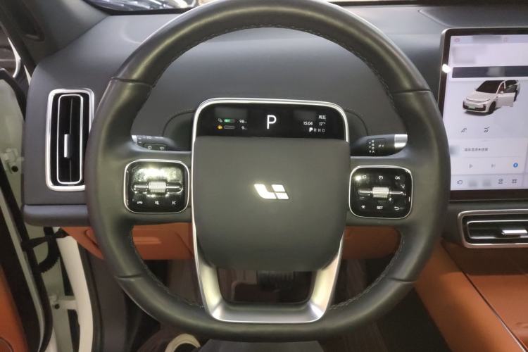 Used Li Auto L7 2023 Air model
