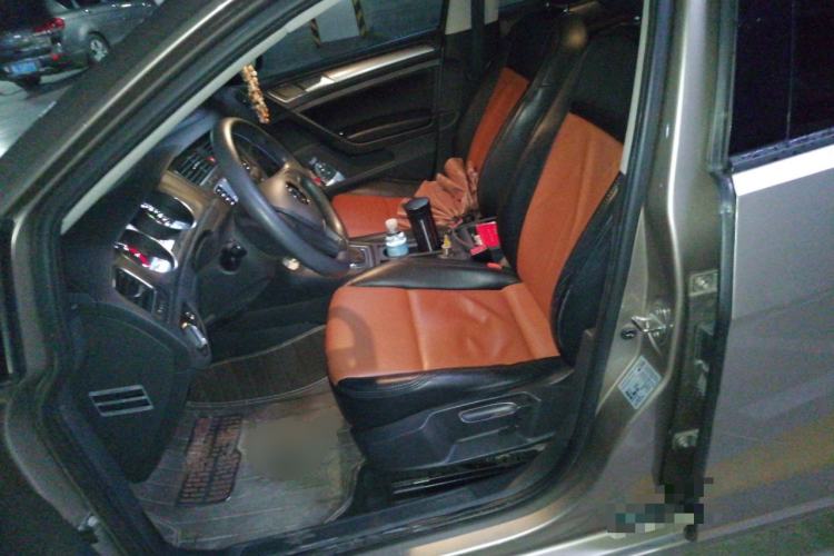 Used Volkswagen Golf 2014 1.6L Automatic Fashion Model
