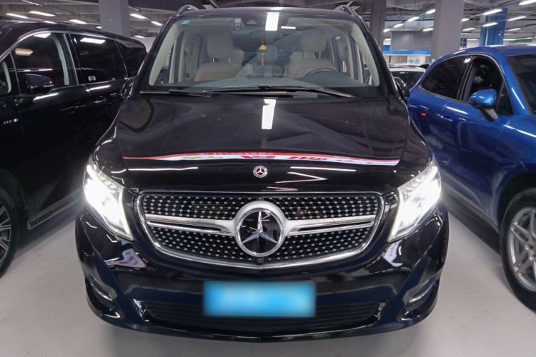 Used Mercedes-Benz V-Class 2018 V 260 Prestige Edition China VI
