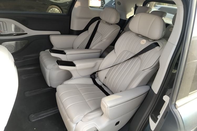 Used VOYAH Dream 2025 PHEV Four-Wheel-Drive Flagship Kunpeng Edition