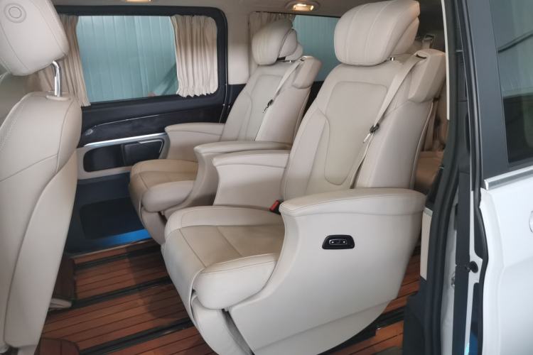 Used Mercedes-Benz V-Class 2018 V 260 L Prestige Extended Version China VI