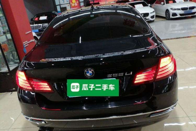 Used BMW 5 Series 2014 525Li Leading Model
