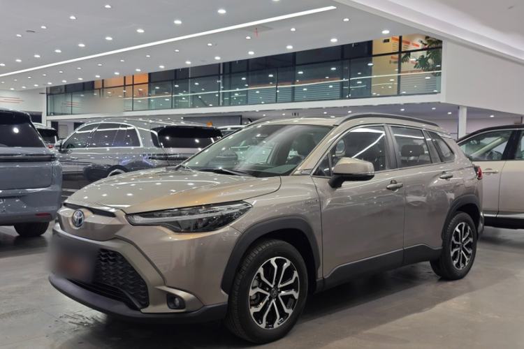 Used Toyota FRONTLANDER 2023 2.0L Smart Electric Hybrid Dual-Engine Deluxe Version
