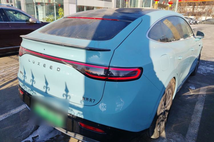 Used Hima Luxeed R7 2025 Range-Extended Version 251 km Max
