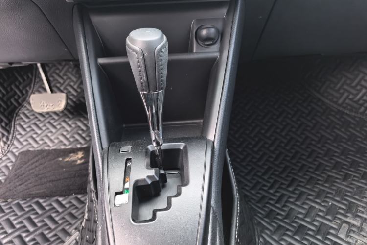 Used Toyota YARiS L 2022 X-Trail 1.5L CVT Leading PLUS Edition
