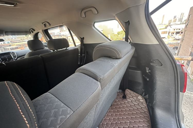 Used Oshan CX70 2016 1.6L Manual Sport Model
