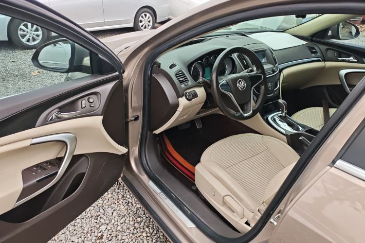 Used Buick Regal 2015 2.0L Leading Fashion Edition
