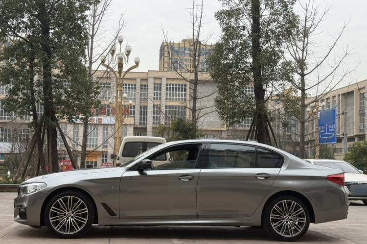 Used BMW 5 Series 2018 Restyled 530Li Leading Edition M Sport Package
