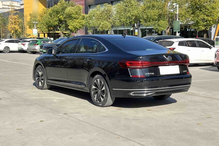 Used Volkswagen Passat 2022 330TSI Starry Elite Edition
