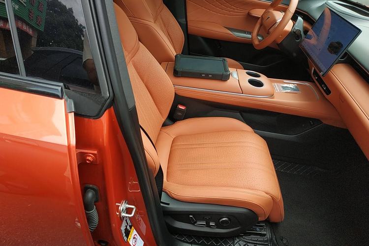 Used  S07 2024 215Max Qiankun Intelligent Driving ADS SE Range-Extended Version
