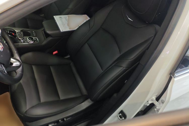 Used Cadillac XT4 2021 28T Two-Wheel Drive Luxury Version
