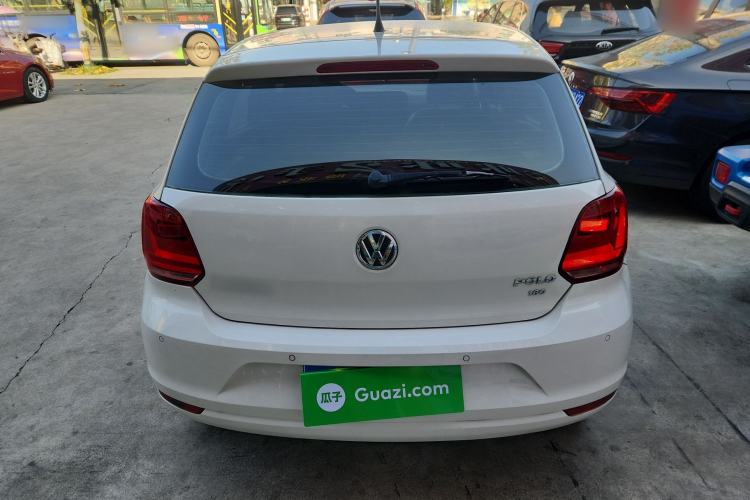 Used Volkswagen Polo 2016 1.6L Automatic Comfort Model
