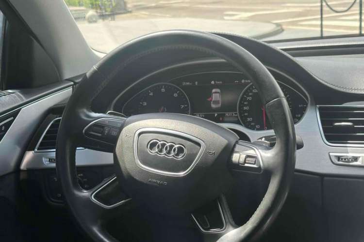 Used Audi A8 2016 A8L 45 TFSI quattro Comfort model
