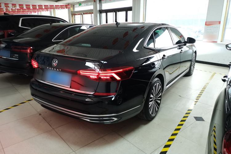 Used Volkswagen Passat 2021 330TSI Luxury Edition
