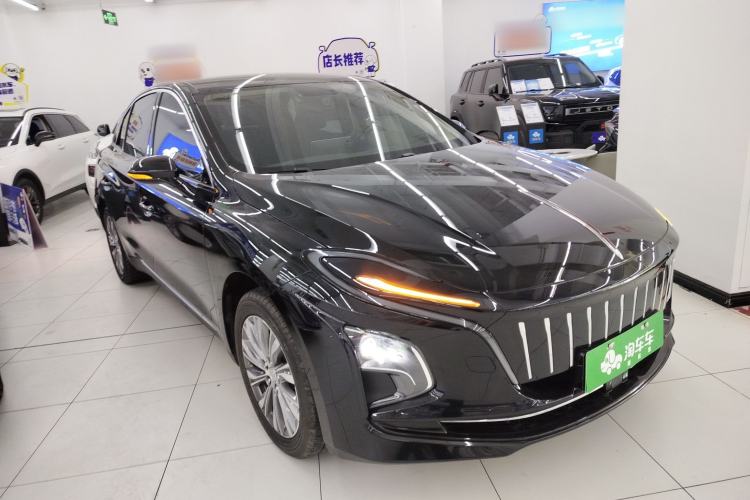 Used Hongqi E-QM5 2024 610 km PLUS
