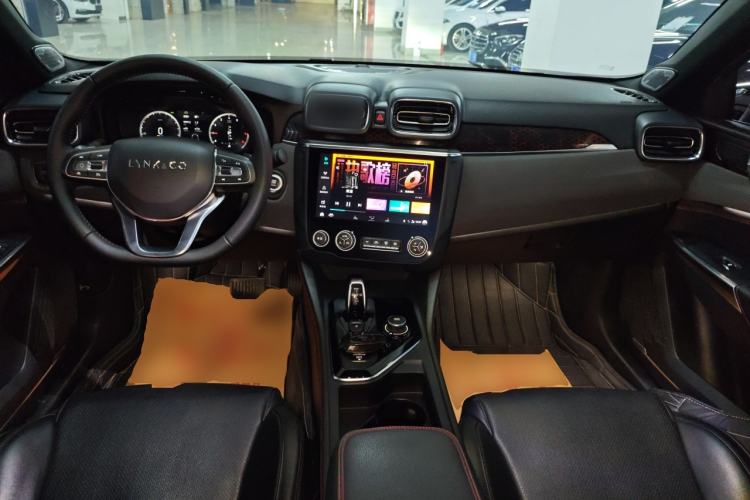 Used Lynk & Co 03 2020 1.5TD DCT JingPro Edition
