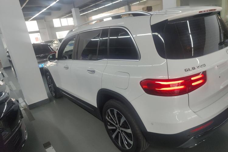 Used Mercedes-Benz GLB 2024 GLB 220 Fashion Model
