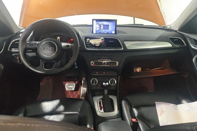 Used Audi Q3 2015 35 TFSI Comfort Model
