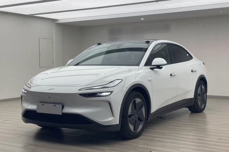 Used ONVO L60 2024 60 kWh All-Wheel Drive
