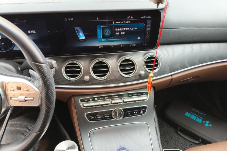 Used Mercedes-Benz E-Class 2019 E 300 L Sporty and Stylish Model
