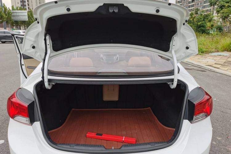 Used Hyundai Elantra 2012 1.6L Automatic Leading Model
