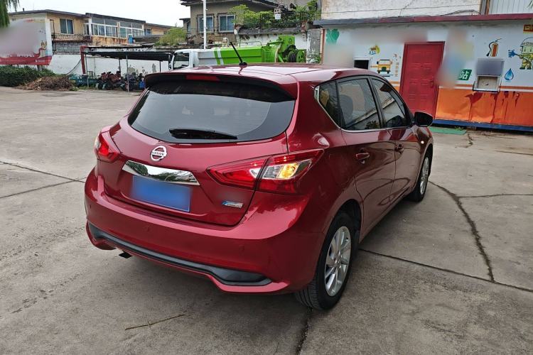Used Nissan Tiida 2016 1.6L CVT Cool Dynamic Edition
