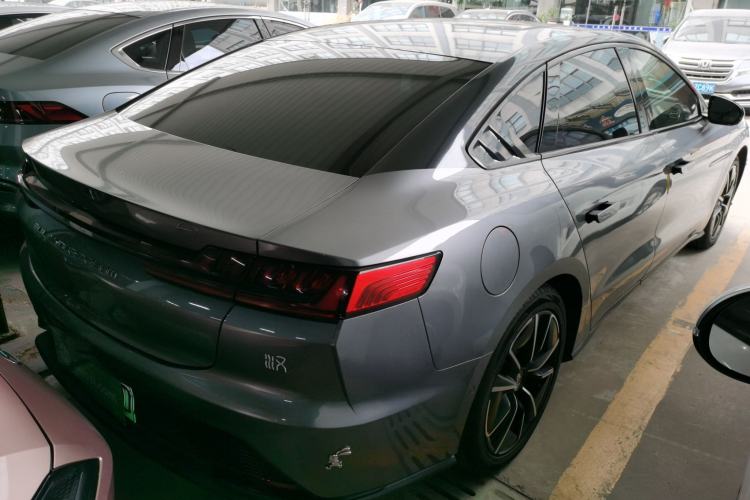 Used BYD Han 2020 EV Four-Wheel Drive High-Performance Flagship Model
