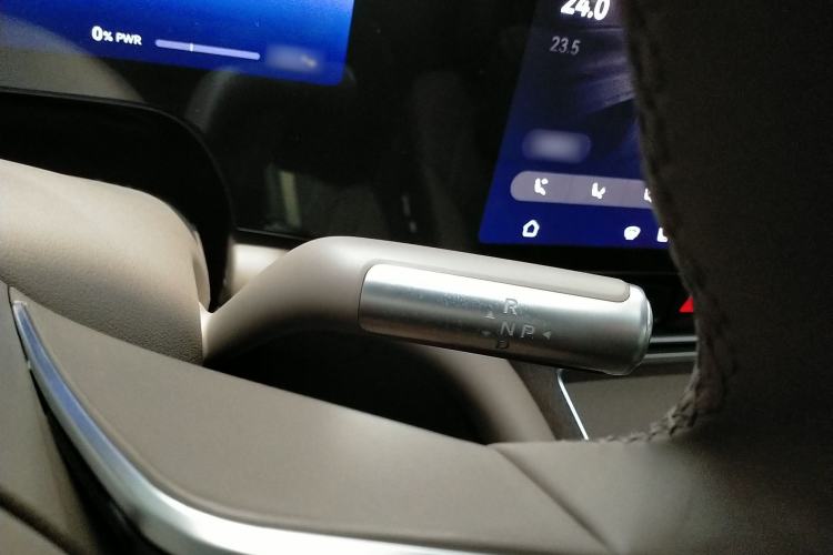 Used Hima AITO M9 2025 Extended-Range Ultra Version 52 kWh 5-Seater Edition