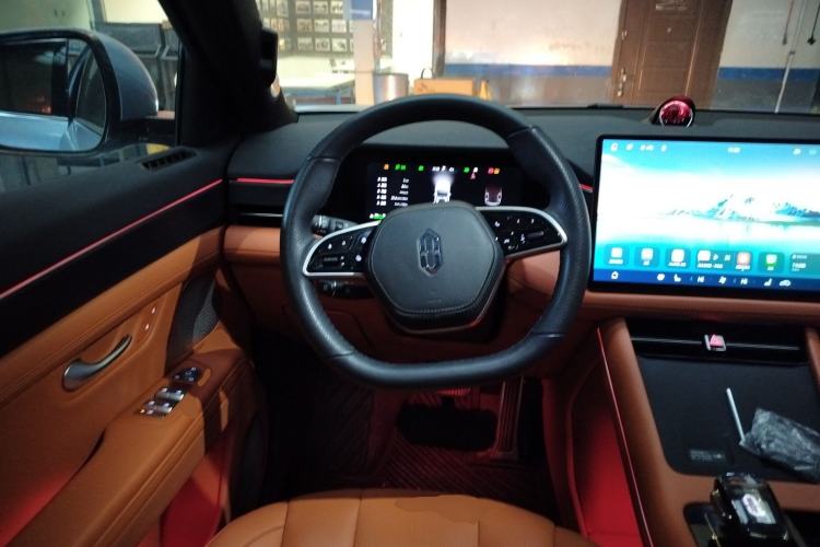 Used Hima AITO M7 2024 1.5T Intelligent Driving Rear-Drive Pro Version 5 Seats Ternary Lithium Battery
