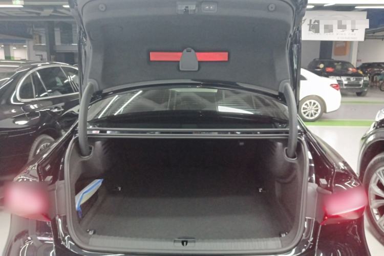 Used Audi A7L 2024 45 TFSI quattro S-line Black Warrior Edition
