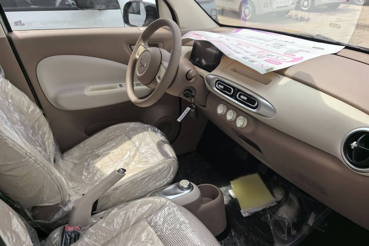 Used Wuling Hongguang MINIEV 2025 Four-Door Version Advanced Edition
