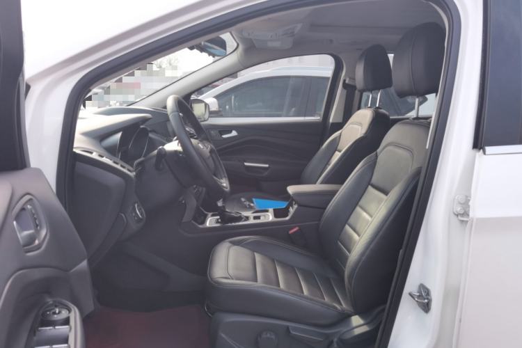 Used Ford Kuga 2017 EcoBoost 180 Two-Wheel-Drive Tiger Leap Model
