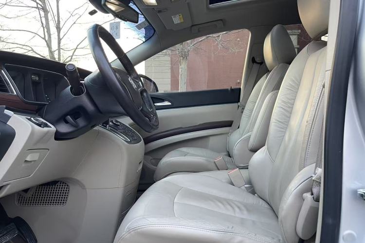 Used Buick GL8 2014 2.4L LT Luxury Business Executive Edition
