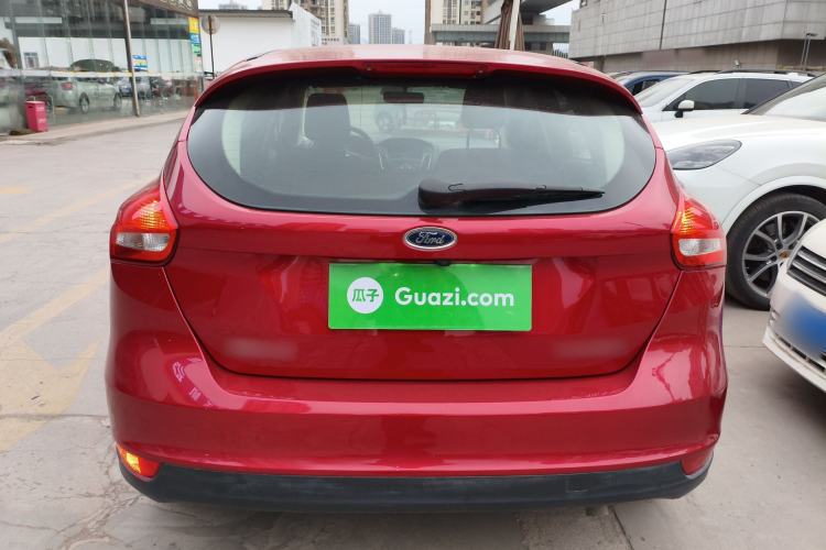 Used Ford Focus 2018 Hatchback Classic 1.6L Automatic Comfort Plus SmartDrive Edition
