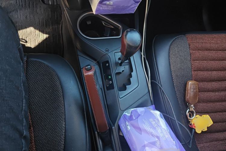 Used Toyota RAV4 2016 2.0L CVT Two-Wheel Drive Comfort Edition China V Standard
