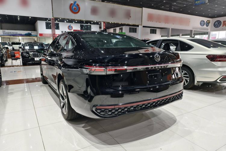Used Volkswagen Passat 2025 Pro 380TSI Starry Dragon Edition
