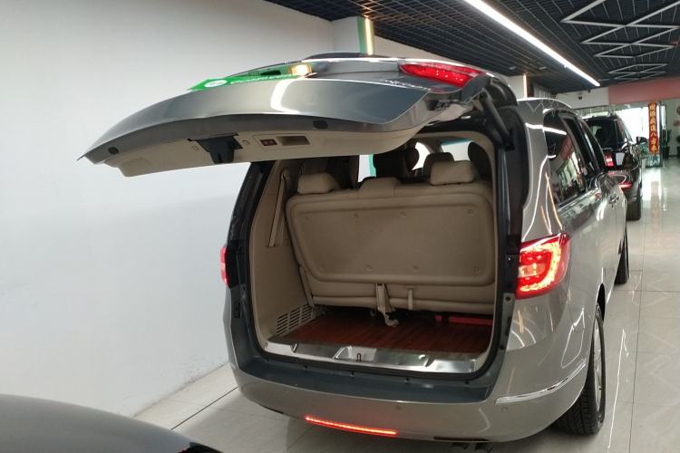 Used Buick GL8 2018 28T Comfort Model China VI Standard