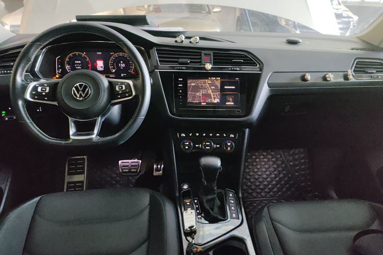 Used Volkswagen Tiguan L 2021 330TSI Automatic Two-Wheel Drive R-Line Enhanced Edition
