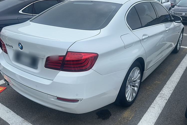 Used BMW 5 Series 2014 525Li Luxury Design Package
