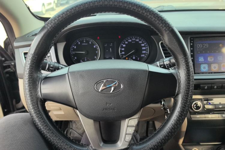 Used Hyundai Mistra 2014 1.8L Manual Comfort GL Model
