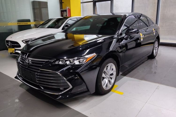 Used Toyota Avalon 2019 2.0L Ambition Edition China VI