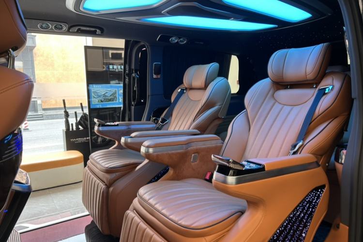 Used Mercedes-Benz Vito 2024 2.0T Business Version 7 Seats
