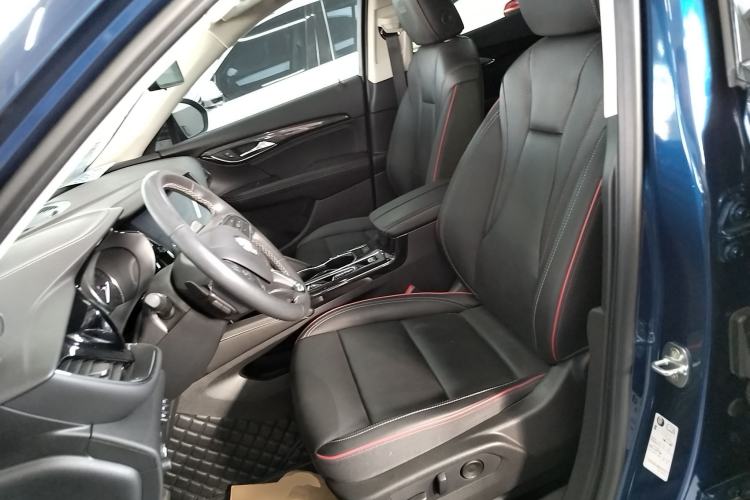 Used Buick Envision 2022 Encore S GS Two-Wheel Drive Smart & Sporty Model
