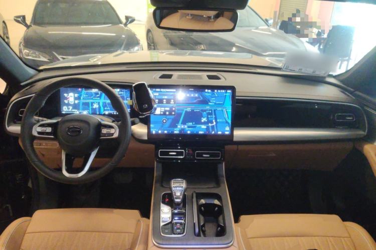 Used GAC Trumpchi GS8 2025 Linghang Series 2.0 TGDI Two-Wheel-Drive Luxury Edition 5 Seats