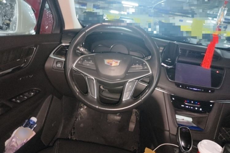 Used Cadillac XT5 2016 25T Luxury Model
