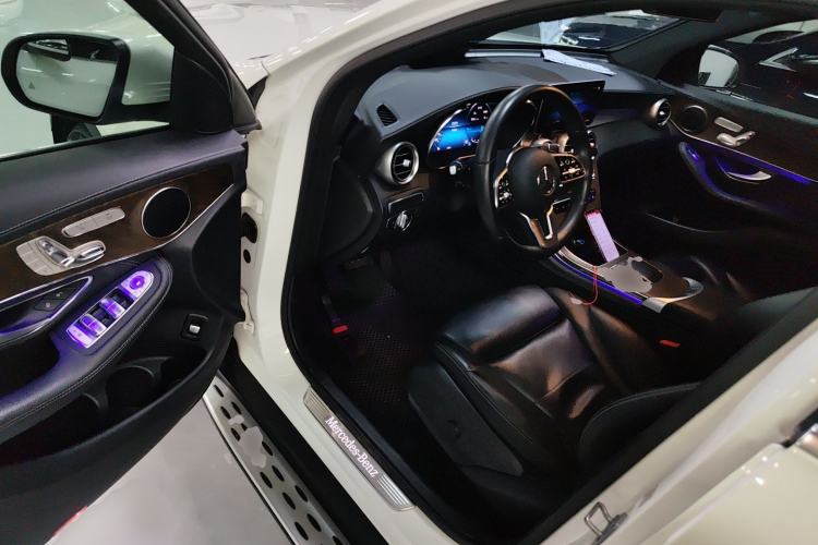 Used Mercedes-Benz GLC 2020 GLC 300 L 4MATIC Dynamic Edition