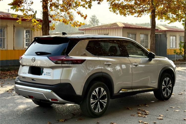 Used Nissan X-Trail 2023 e-POWER Ultra-Hybrid Dual-Motor All-Wheel-Drive Luxury Edition
