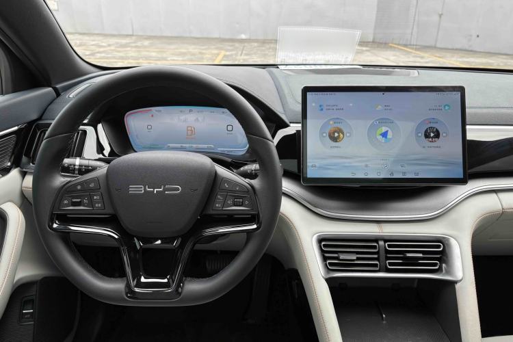 Used BYD Song PLUS New Energy 2024 HONOR Edition DM-i 110km Flagship Model
